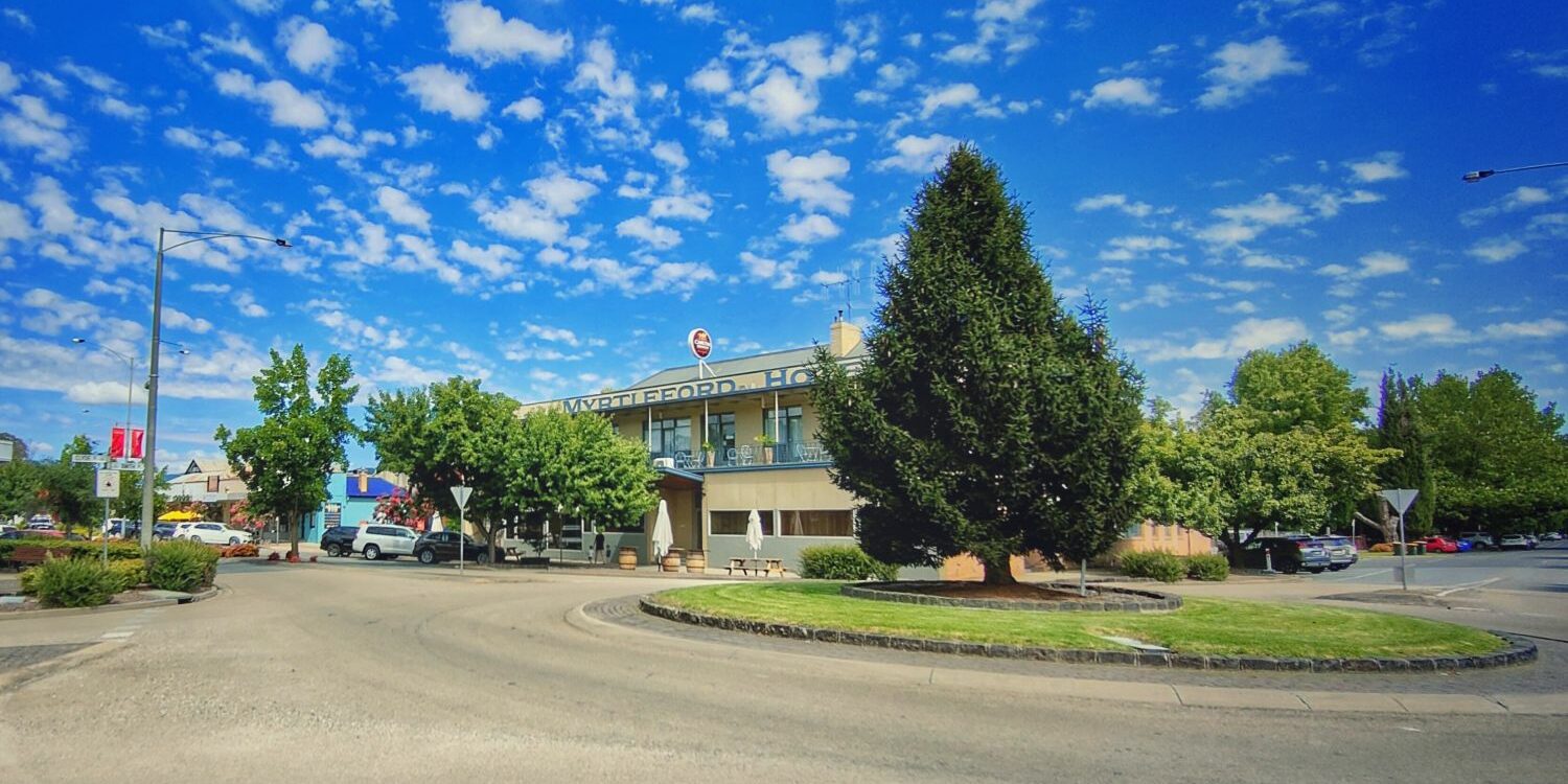 street myrtleford 16_9