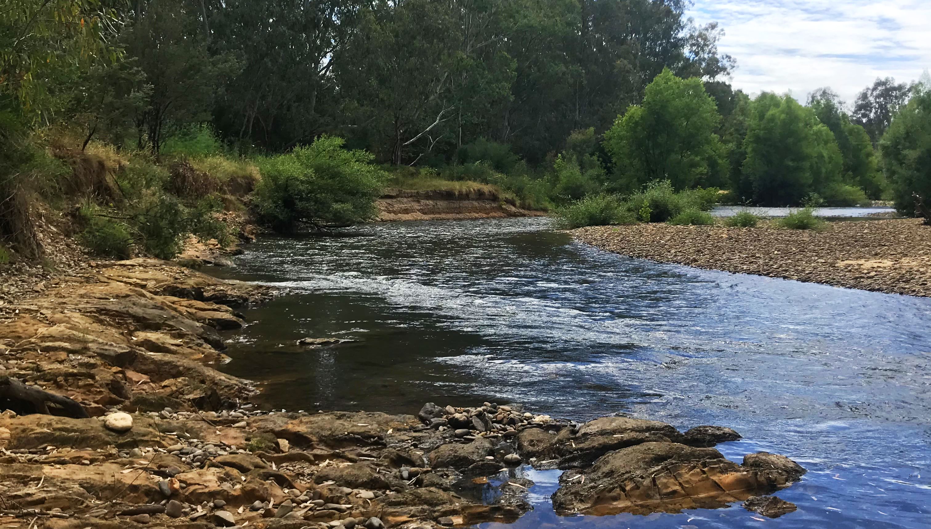 river ovens myrtleford summer 16_9